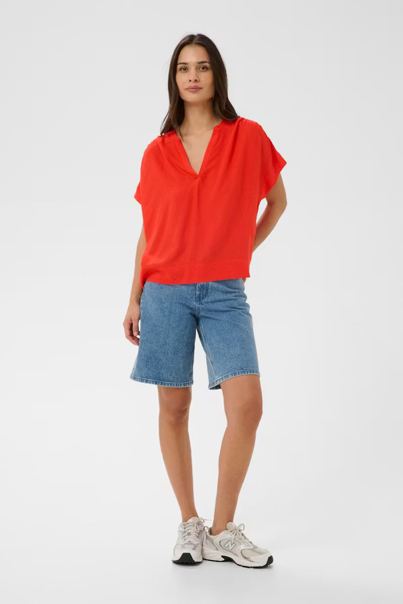 KAmilia Linen Top