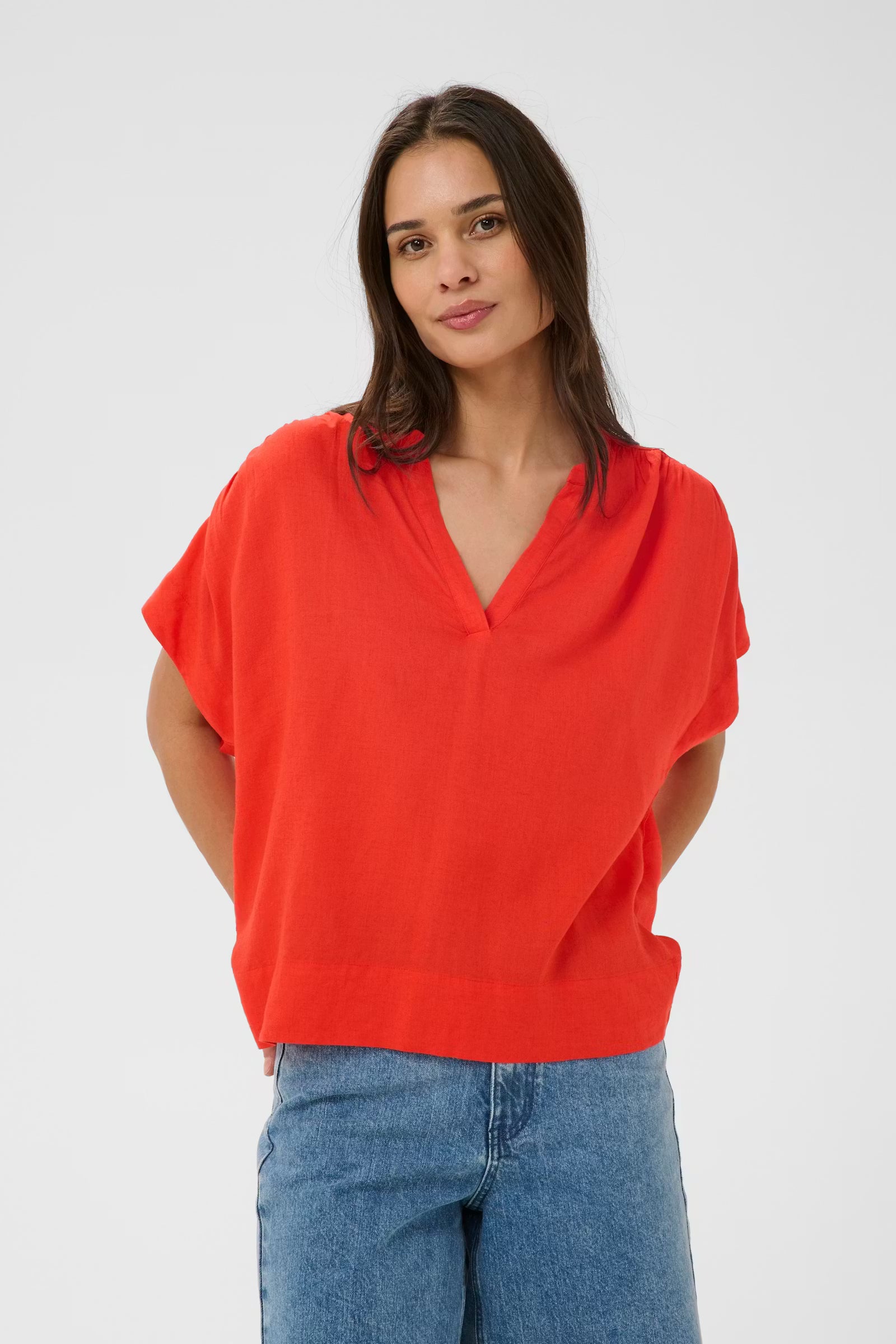KAmilia Linen Top