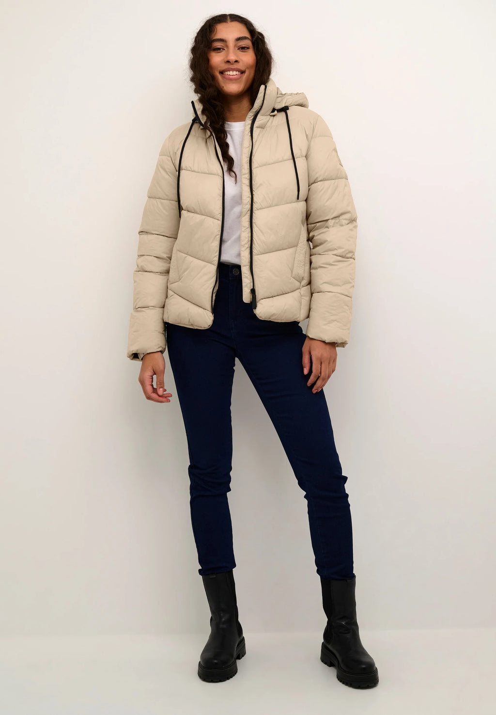 Kaffe KAsusanne jacket in feather gray
