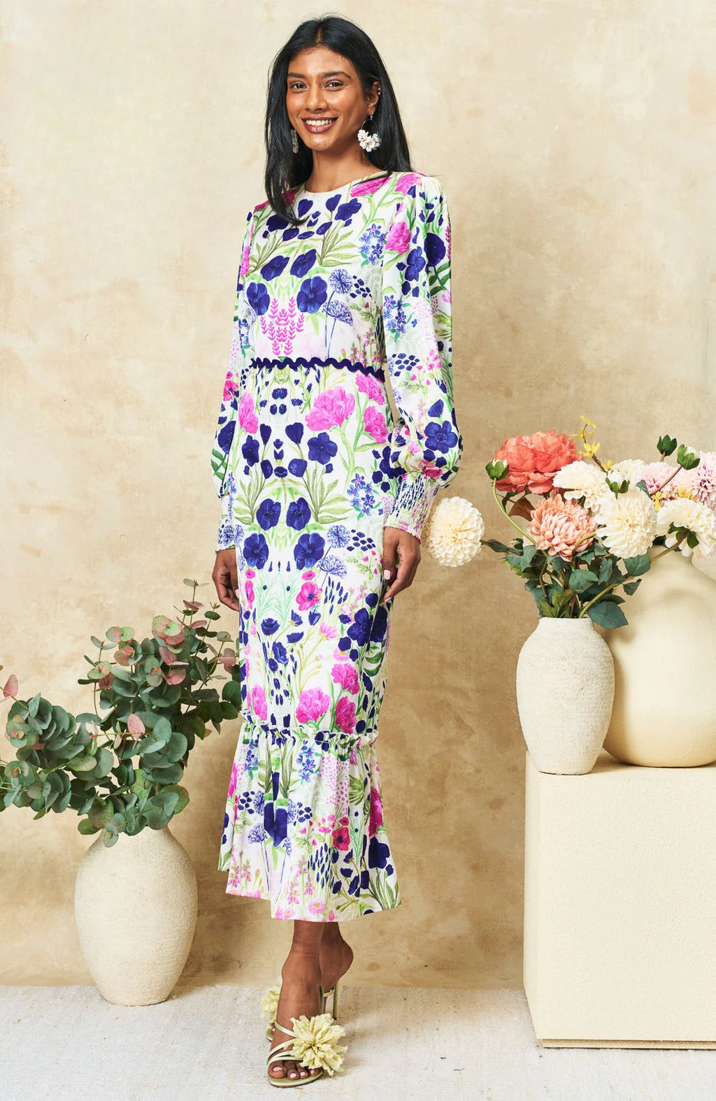 Hope & Ivy Cream & Floral High Neck Maxi Dress With Bow Back Detail - Caroline